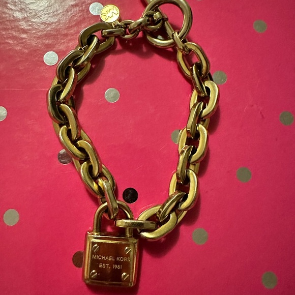 Michael Kors bracelet - Picture 2 of 3